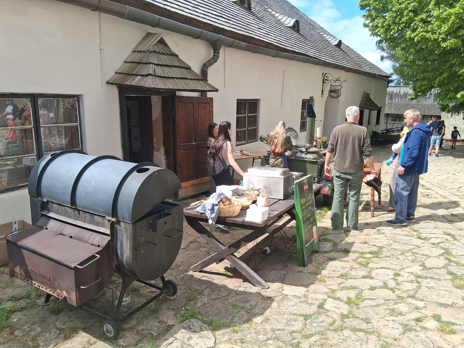 Hrad Buchlov polní kuchyně