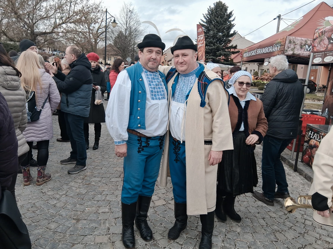 fasank-strani-2026-kroje-muzi fasank-strani-2026-muži-v kroji