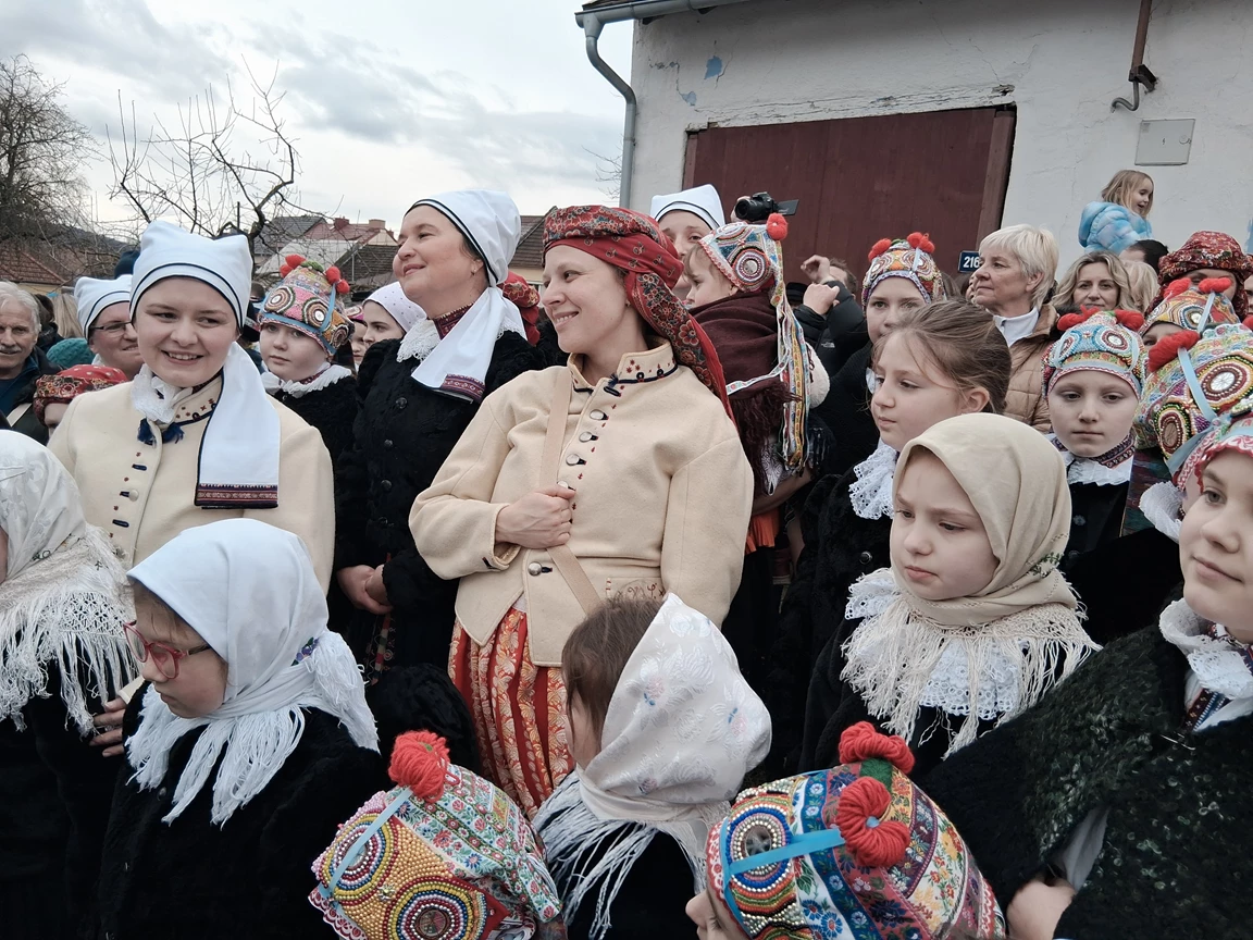 Fašank Strání 2026 – lidové tradice a kroje Děti a mládež v krojích na festivalu Fašank Strání 2026