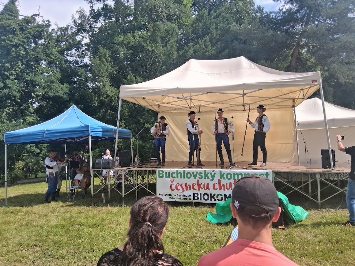 Slavnosti česneku 2025 na zámku Buchlovice-3