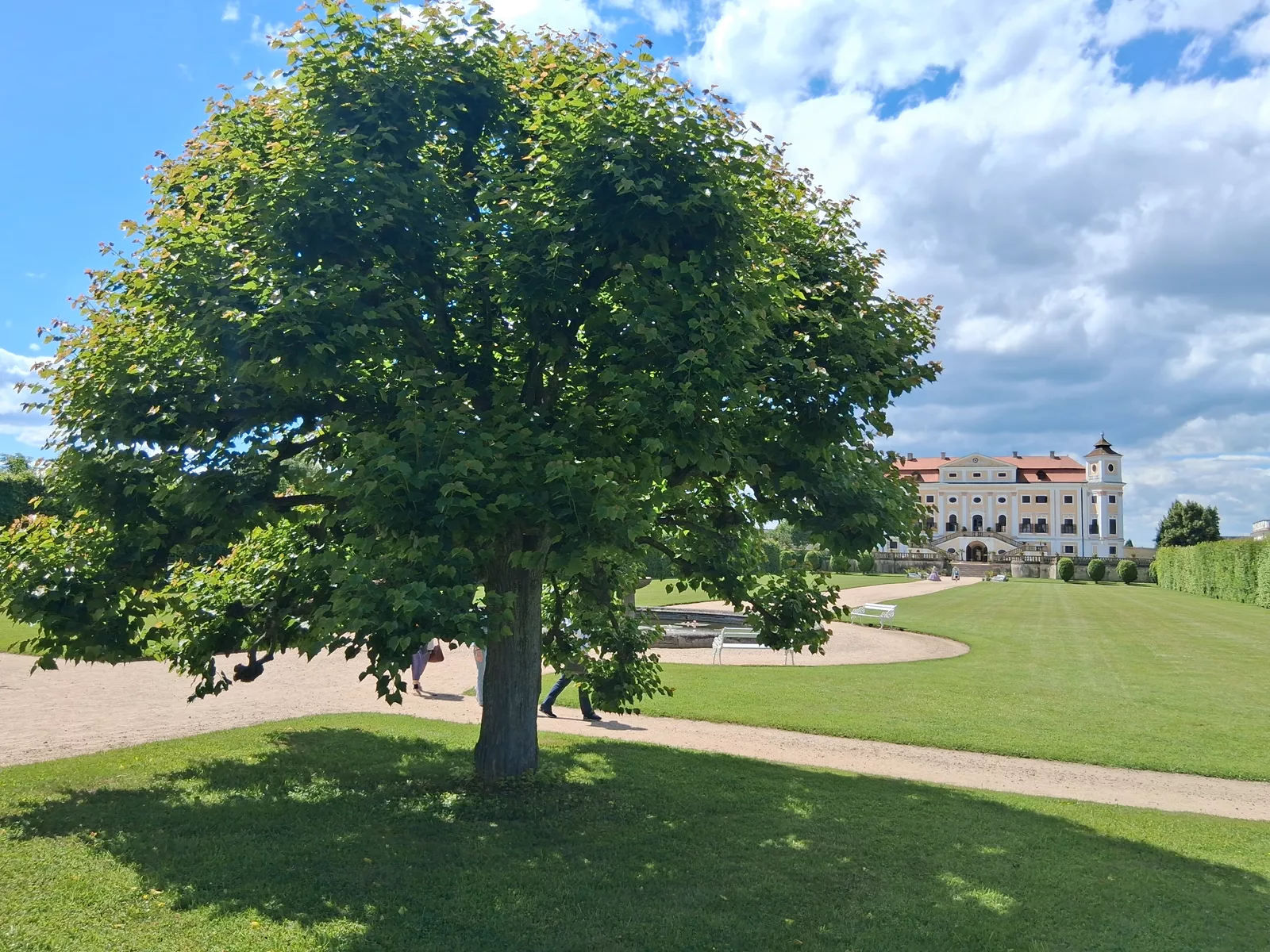 park v Miloticích