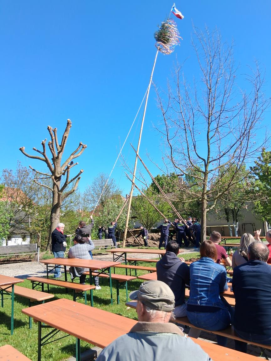 Stavění máje Tupesy 2025