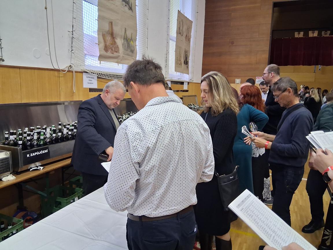 Víno Morava Tupesy košt